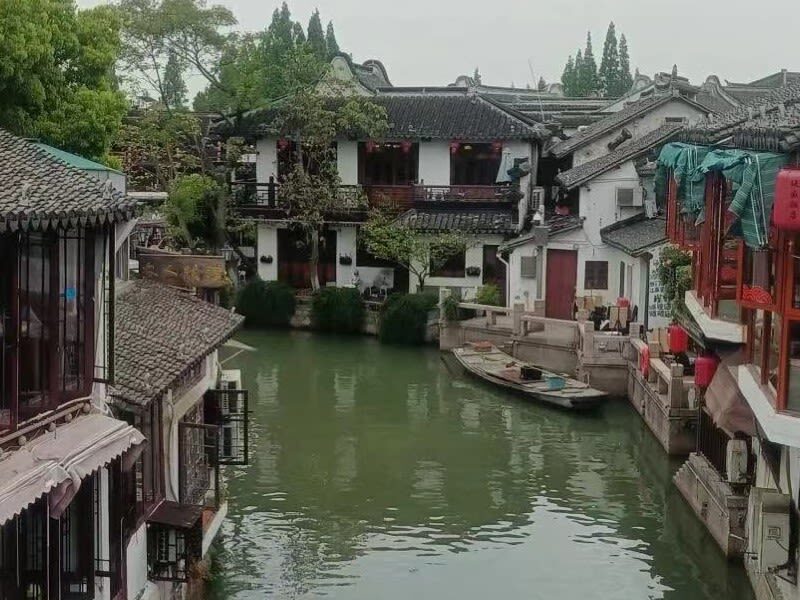 Zhujiajiao Water Town Half-Day Tour from Shanghai - Walking the lanes and canals