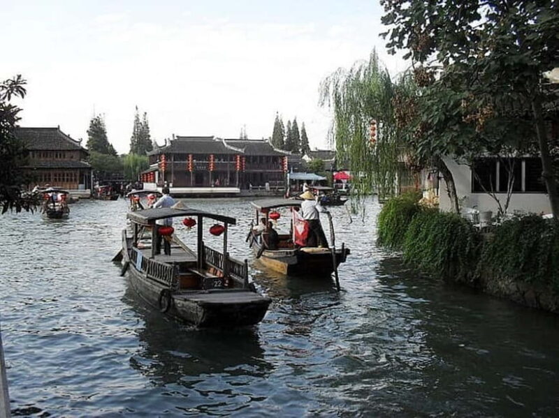 Zhujiajiao with Private Customized Shanghai City Highlights - A Deep Dive into the Full-Day Private Tour Experience