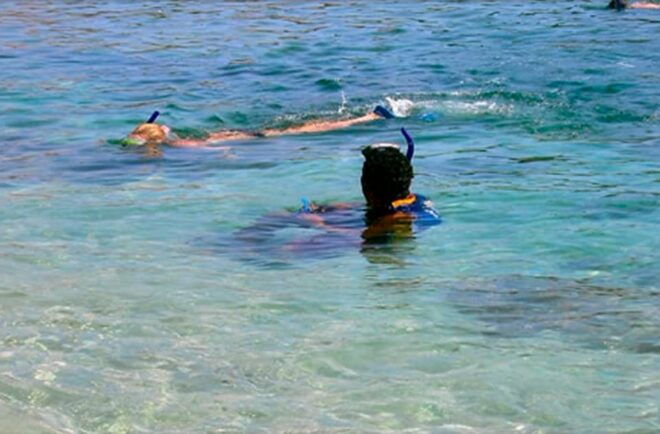 Zihuatanejo: Snorkeling Trip to Ixtapa Island With Lunch - Booking and Cancellation