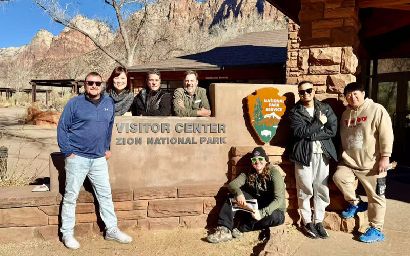 Zion National Park Canyon Overlook and Riverside Walk Hiking Tour - The long ride from Las Vegas