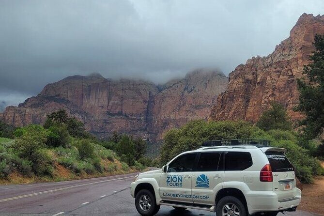 Zion National Park: Shuttle Service - What to Expect from Zions Shuttle Service