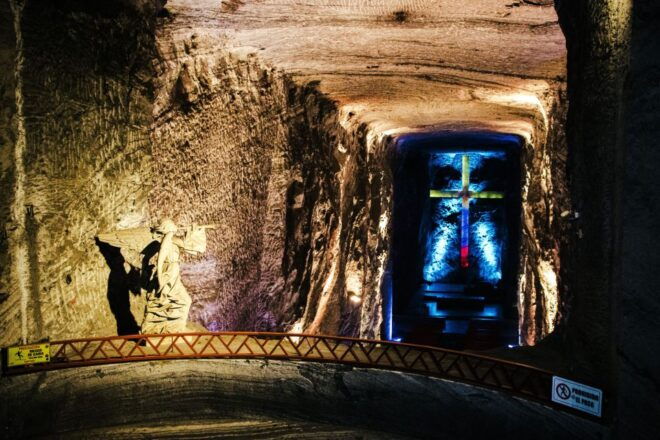 Zipaquira: 5 Hrs Salt Cathedral Tour - Rating and Guides