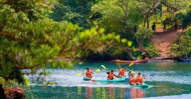 Zipline Dark Cave & Phong Nha Cave Tour : Dong Hoi/Phong Nha - Phong Nha Cave Features