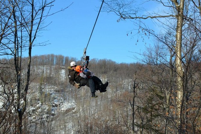 Ziplines and Hike Mont Tremblant (2h) - Inclusions and Equipment