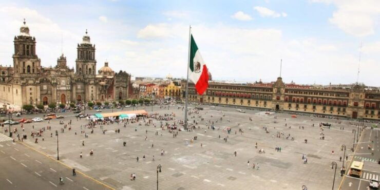 Zocalo, Historical City Center: Private Tour With Transport - Itinerary Details