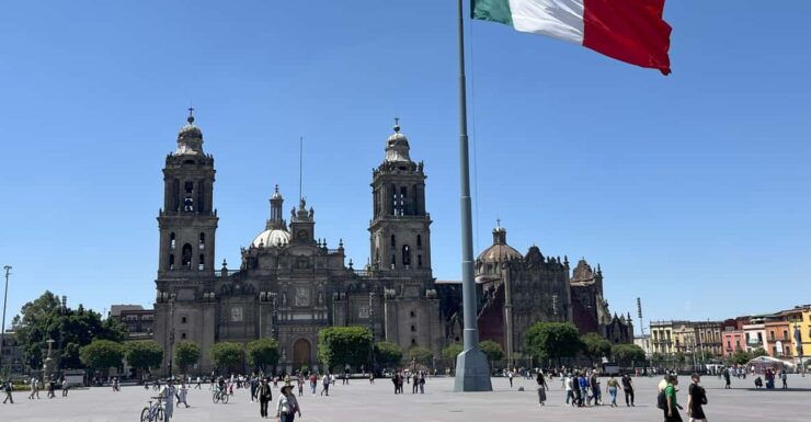 Zocalo Tacos Tour by Michelin-Starred Chef Vicente Torres - Culinary Experience Highlights
