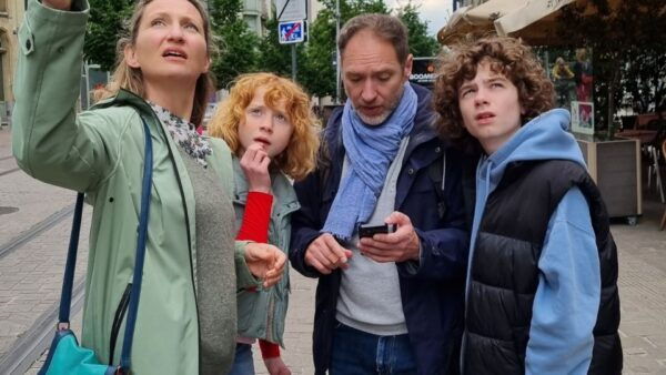 Zombie Invasion" Ghent : Outdoor Escape Game - Game Rules
