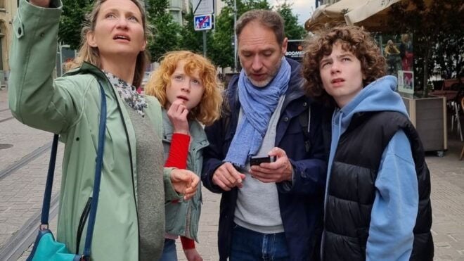 Zombie Invasion" Tournai : Outdoor Escape Game - Summary of Key Points