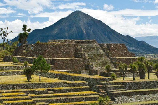 Zona arqueológica de cantona y laguna de alchichica (private) - Good To Know