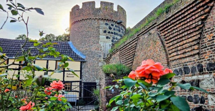 Zons: Self-guided Middle Ages Discovery Tour at Feste Zons - Activity Details