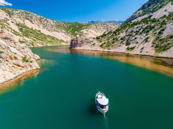 Zrmanja River & 3 Croatian Seas Boat Tour - Recommended Packing List