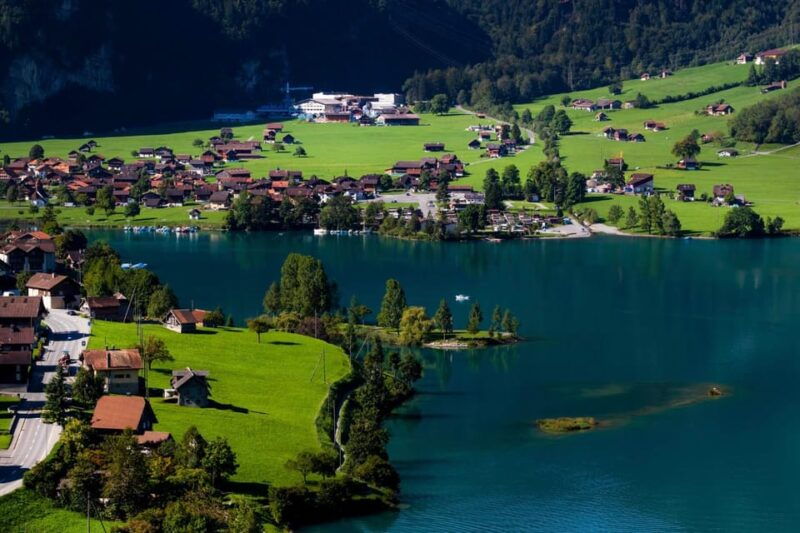 Zug: Express Walk With a Local in 60 Minutes - Good To Know