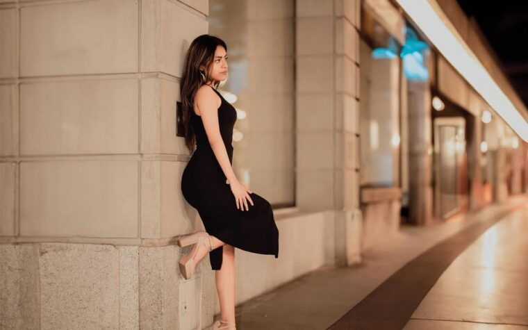 Zurich: 30 Minutes Professional Night Photoshoot - Highlights and Features