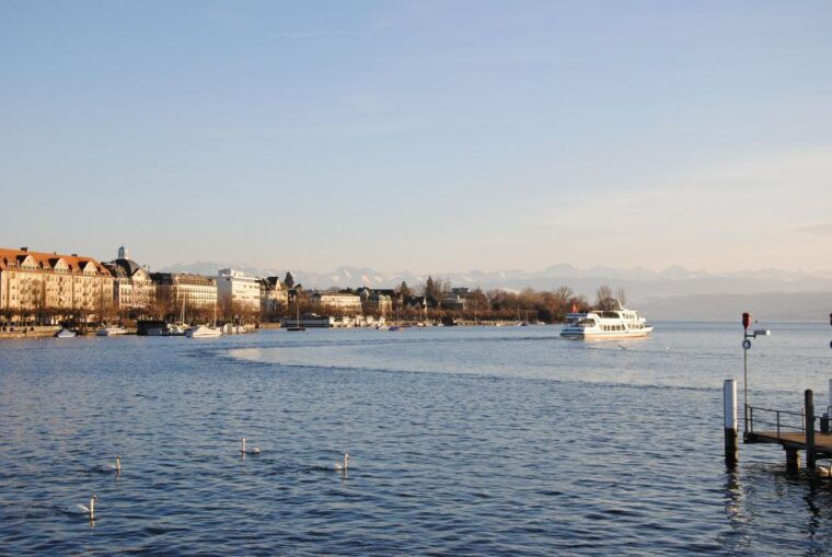 Zurich: 360° City Walk Including Hidden Spots - Uncovering Zurichs Hidden Gems