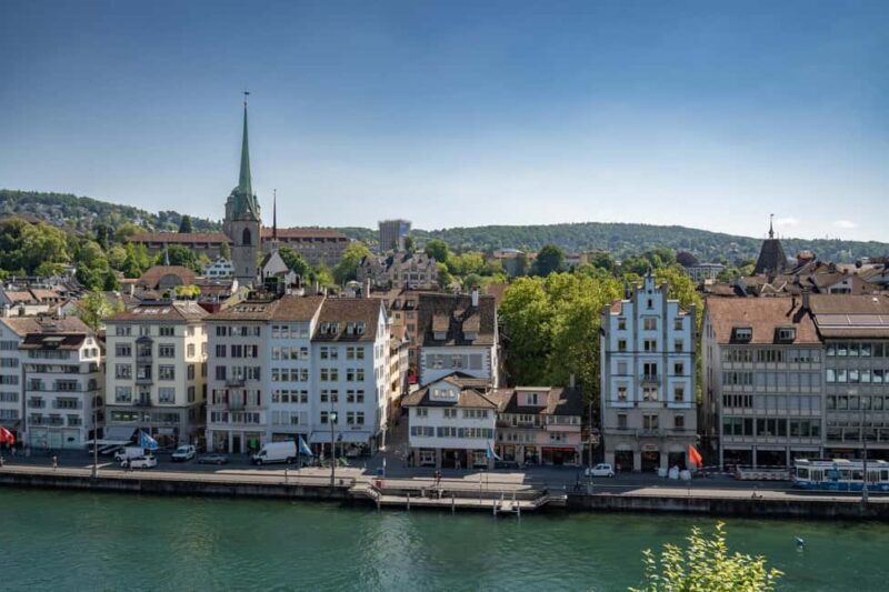 Zurich: 360° City Walk Tour Including Hidden Spots - Detailed Breakdown of the Experience