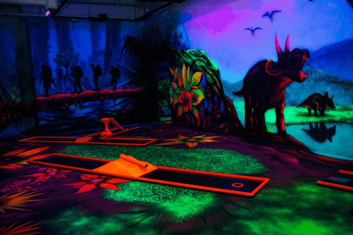 Zurich: Black Light Galaxy Minigolf - Customer Feedback