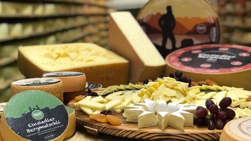 Zurich Castle, Cheese Tasting and Chocolate Tour - Key points to know before you go