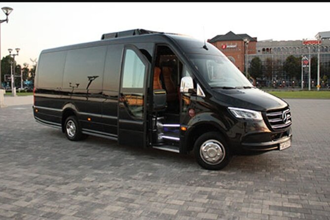 Zurich City to Zurich Airport One Way Private Transfer - Selecting the Perfect Time for Your Transfer