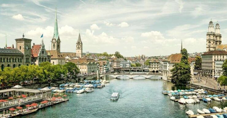 Zürich: City Tour, Cruise, and Lindt Home of Chocolate Visit - Good To Know