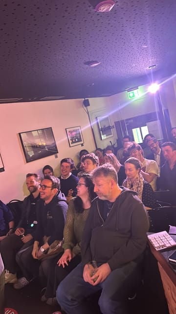 Zürich: Comedy Show in the Old Town & Drinks - Venue and Timing
