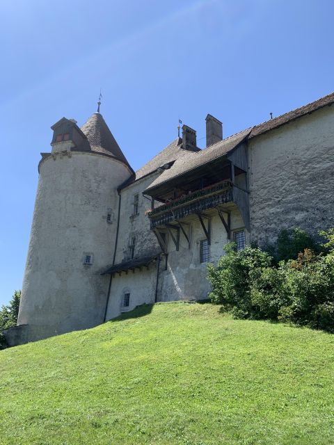 Zurich: Gruyères Castle, Cheese, Chocolate Private Day Tour - Cheese Experience