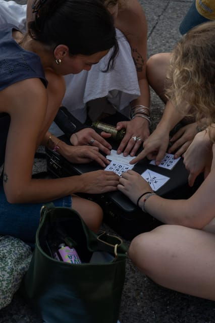 Zurich: Guided Escape Game - Polybahn Ride, Snacks and Drinks - Combination of Sightseeing and Puzzle-Solving