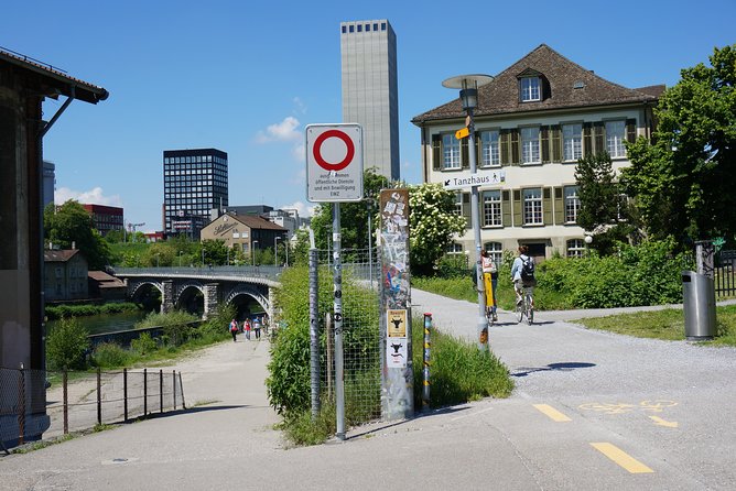 Zurich High Line Tour - Review Count Breakdown