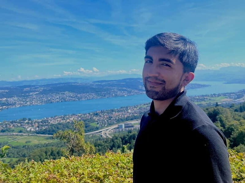 Zurich: Hike Up Zurich's Viewpoint & Enjoy Outdoor Raclette - Viewing and Photo Opportunities