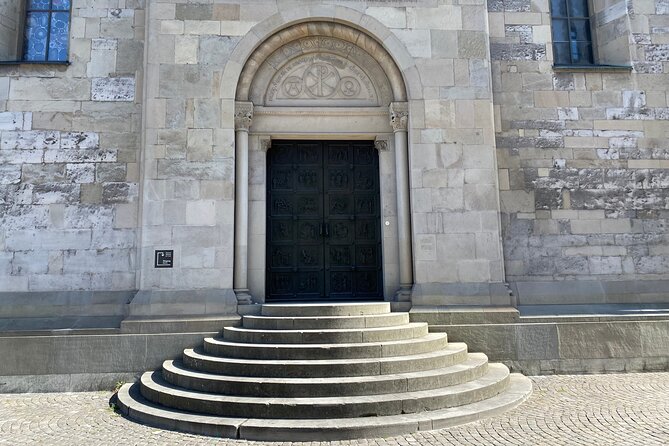 Zurich in the Mirror of the Past: Self-Guided Audio City Tour - Cancellation Policy