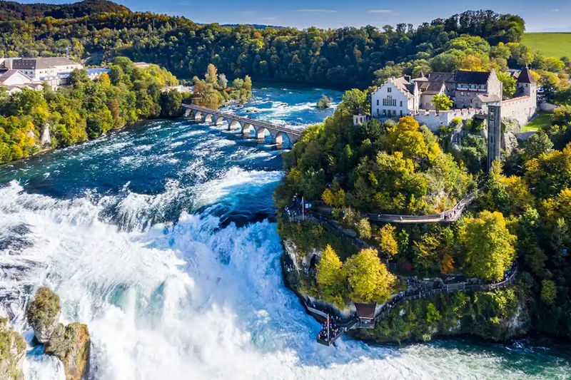 Zurich & Lucerne One-Day Private Alpine Countries Tour - Four countries, one very full day