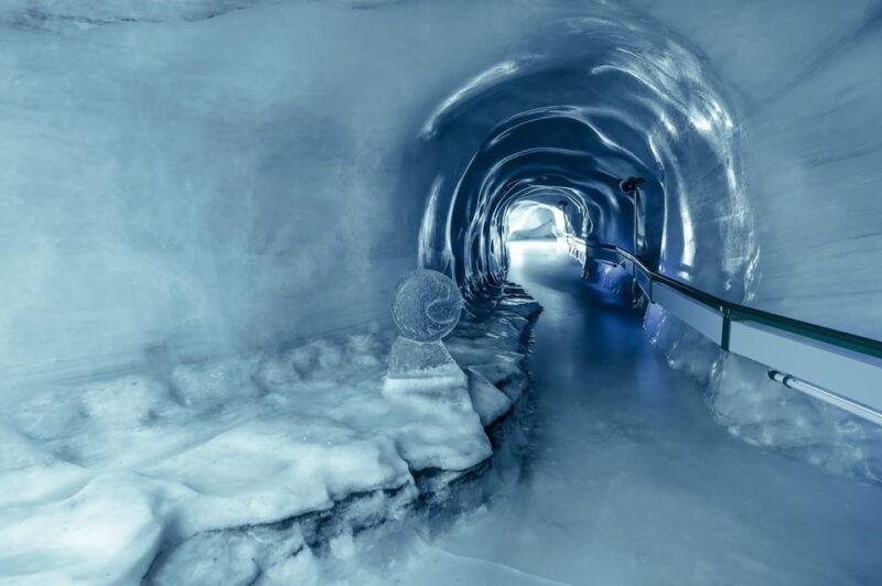 Zurich: Lucerne Trip, Igloo Fondue and Titlis Rotair Option - Titlis Cliff Walk and Ice Grotto
