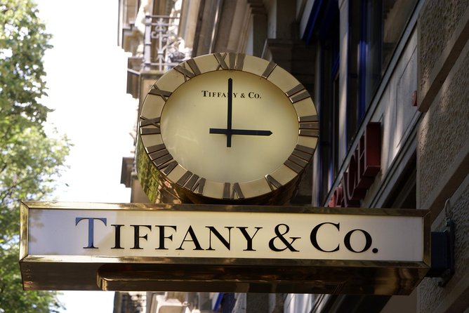 Zurich - Old Town Private Walking Tour - Duration and Admission Tickets