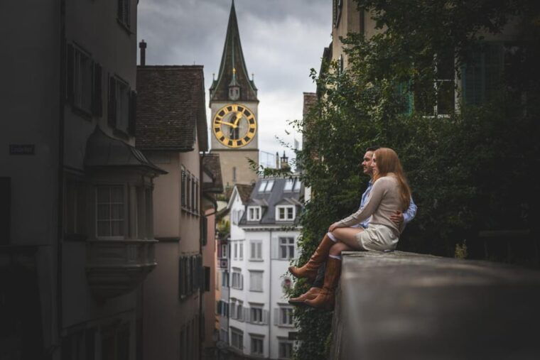 Zurich: Private Photography Session - Starting Point: Paradeplatz