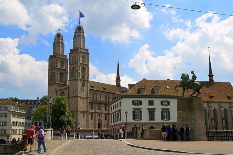 Zurich: Self-Guided Audio Tour - Tour Details