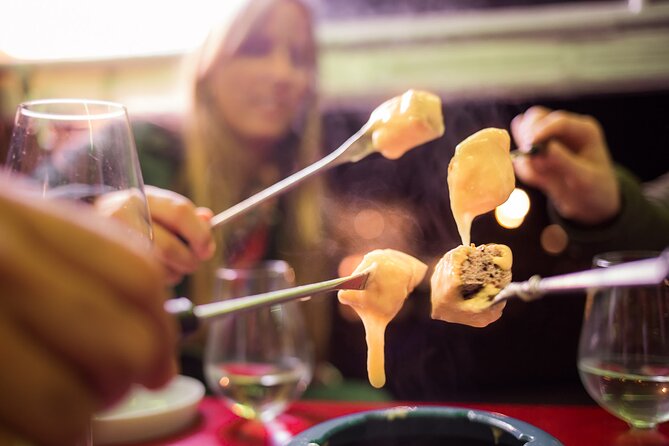 Zurich Tuk Tuk Private Tour With Cheese Fondue and Wine - Reviews