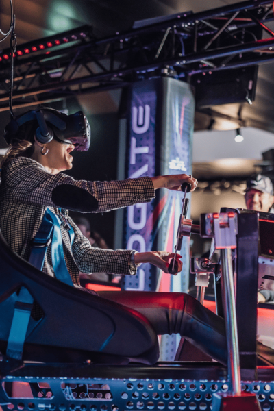 Zurich: Virtual Reality Space Racing Simulator - Race Circuits