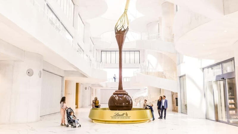 Zurich Walking Tour: Switzerland Heart - An In-Depth Look at Zurich’s Heartbeat